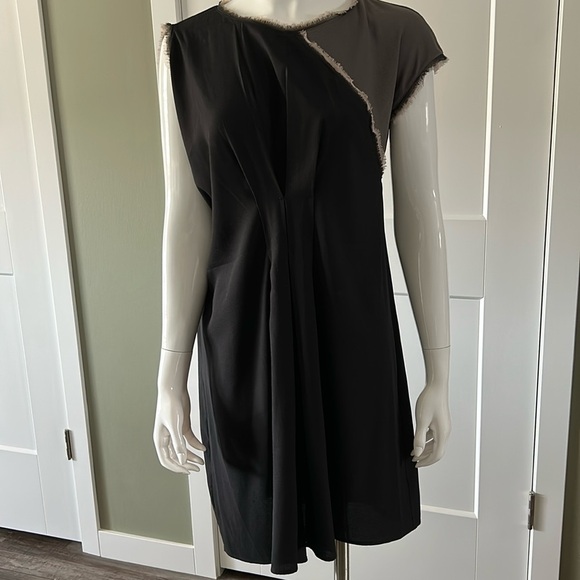 BCBGMaxazria Runway Dress - Picture 8 of 10